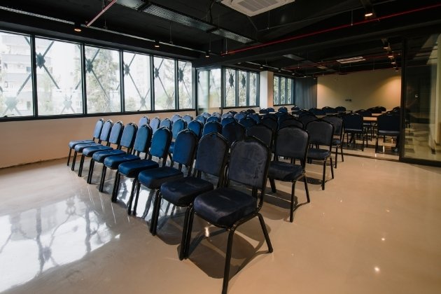 Norm Ofis Toplantı Salonu